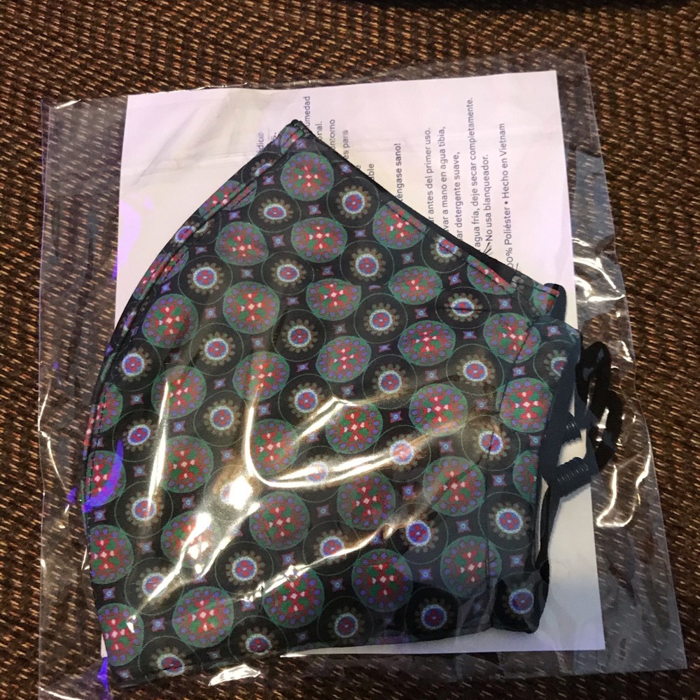 Tory Burch Mask